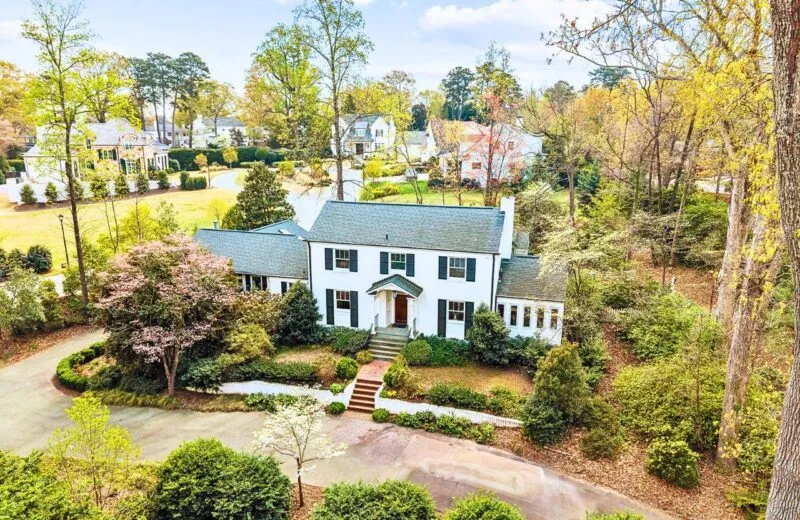 Working With Elite Builders: How to Plan and Execute Custom Luxury Homes in Raleigh
