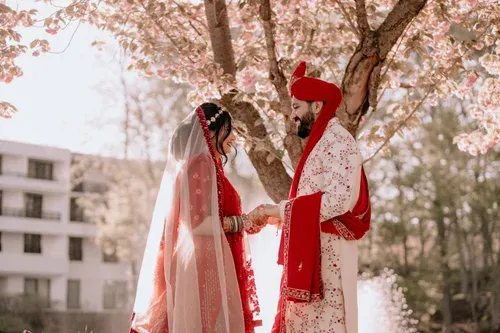 How Can Couples Create a Memorable Indian Wedding in Mexico?
