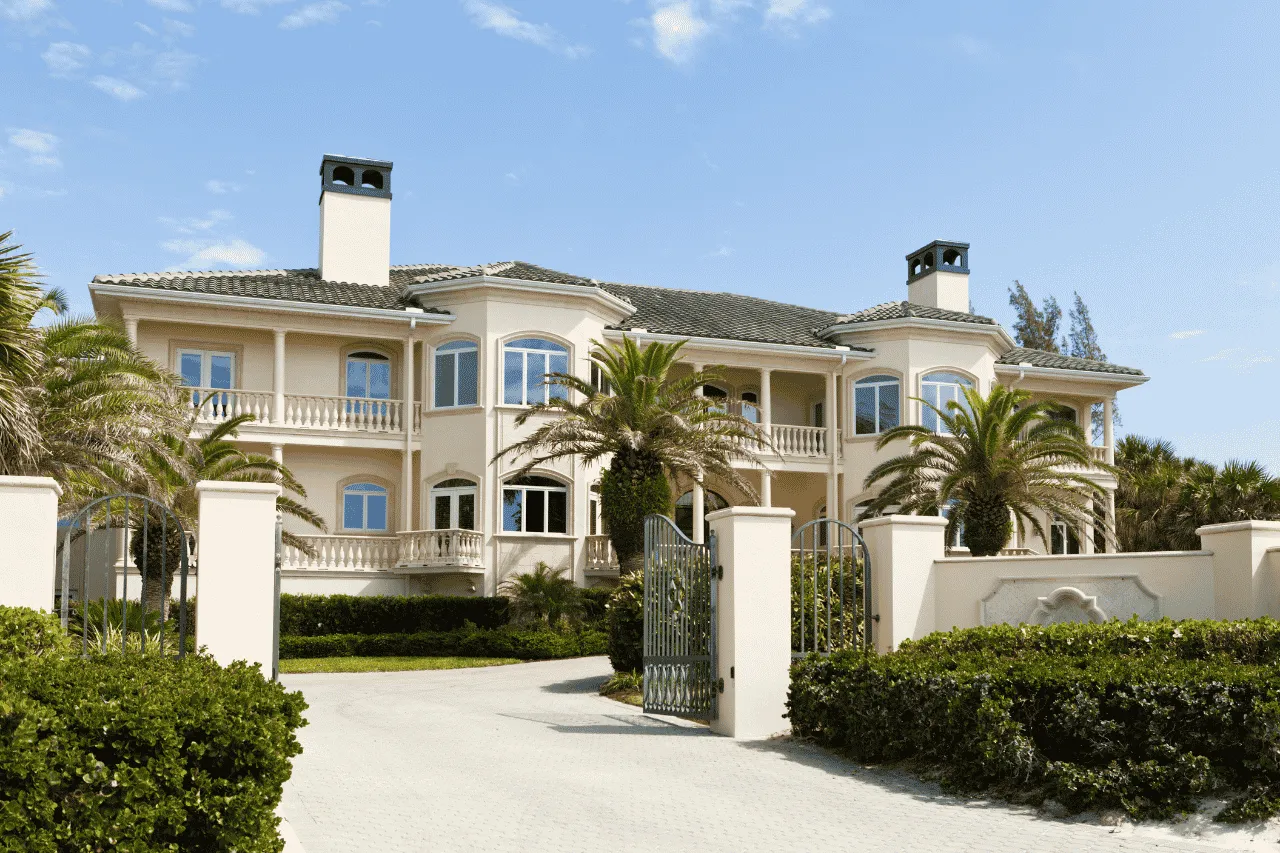 Why a Custom Renovation May Be Better Than a Standard Remodel