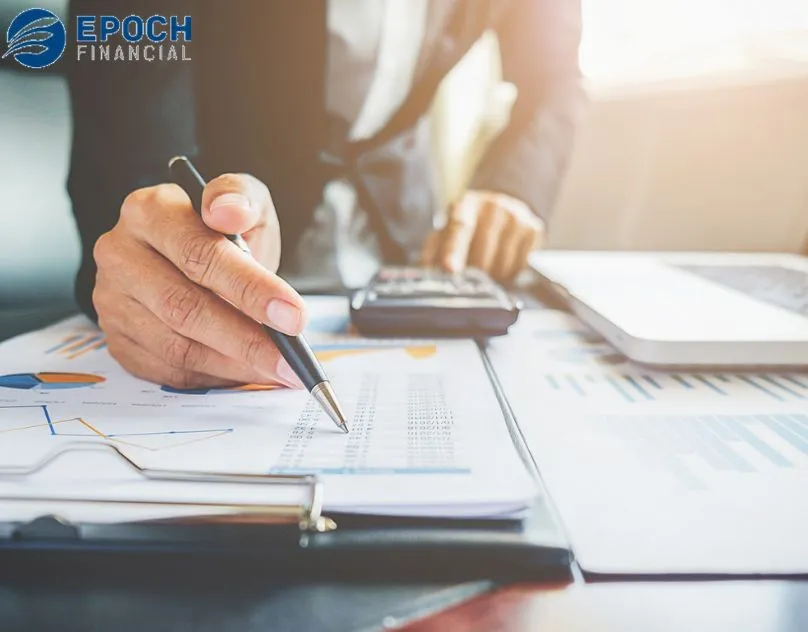 Financing Accounts Receivable vs. Waiting on Customers to Pay