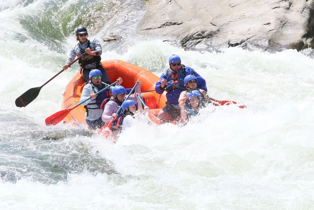 How to Prepare for a Safe and Enjoyable American River Rafting Experience