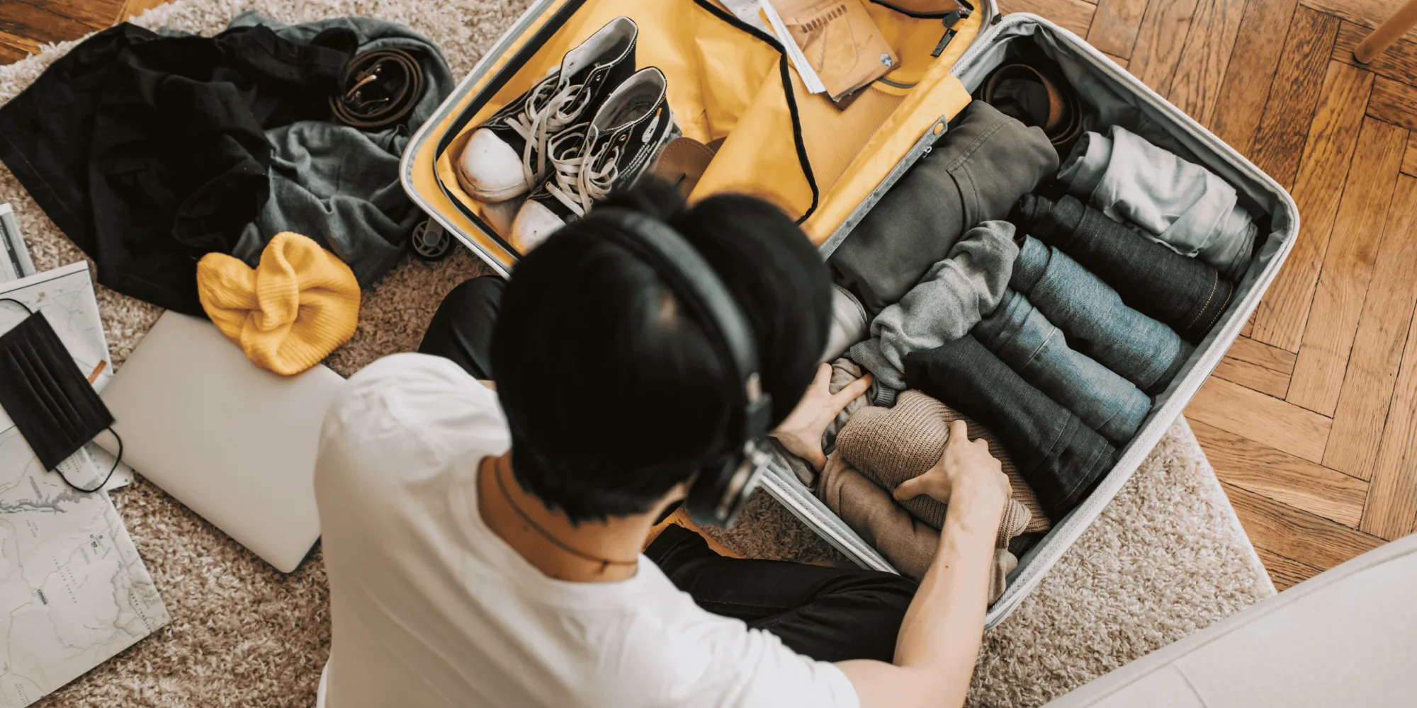 The Forgotten Luggage Problem: What to Do When You’re Traveling With Items You Won’t Use Every Day