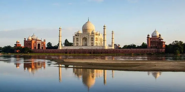 Agra City Tour: Explore Historic Sites and Local Traditions