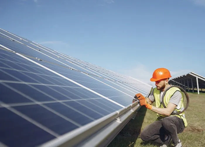 Xcel or Holy Cross? The Utility Question Every Solar Homeowner Should Ask