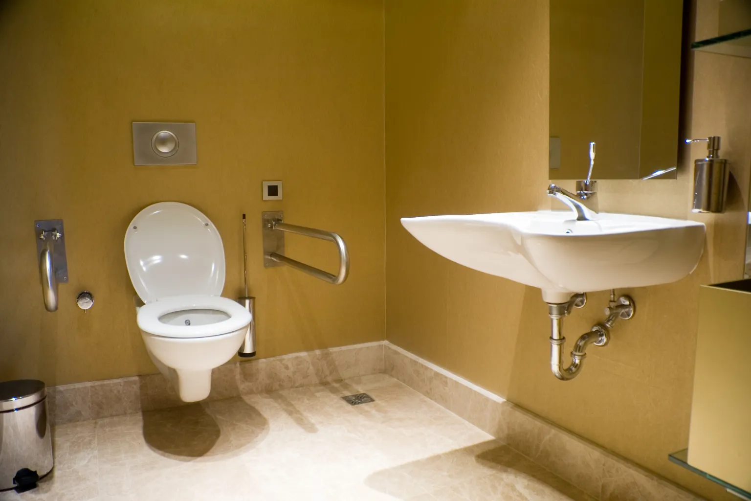 How to Make a Bathroom Wheelchair-Friendly: Essential Accessibility Changes to Consider