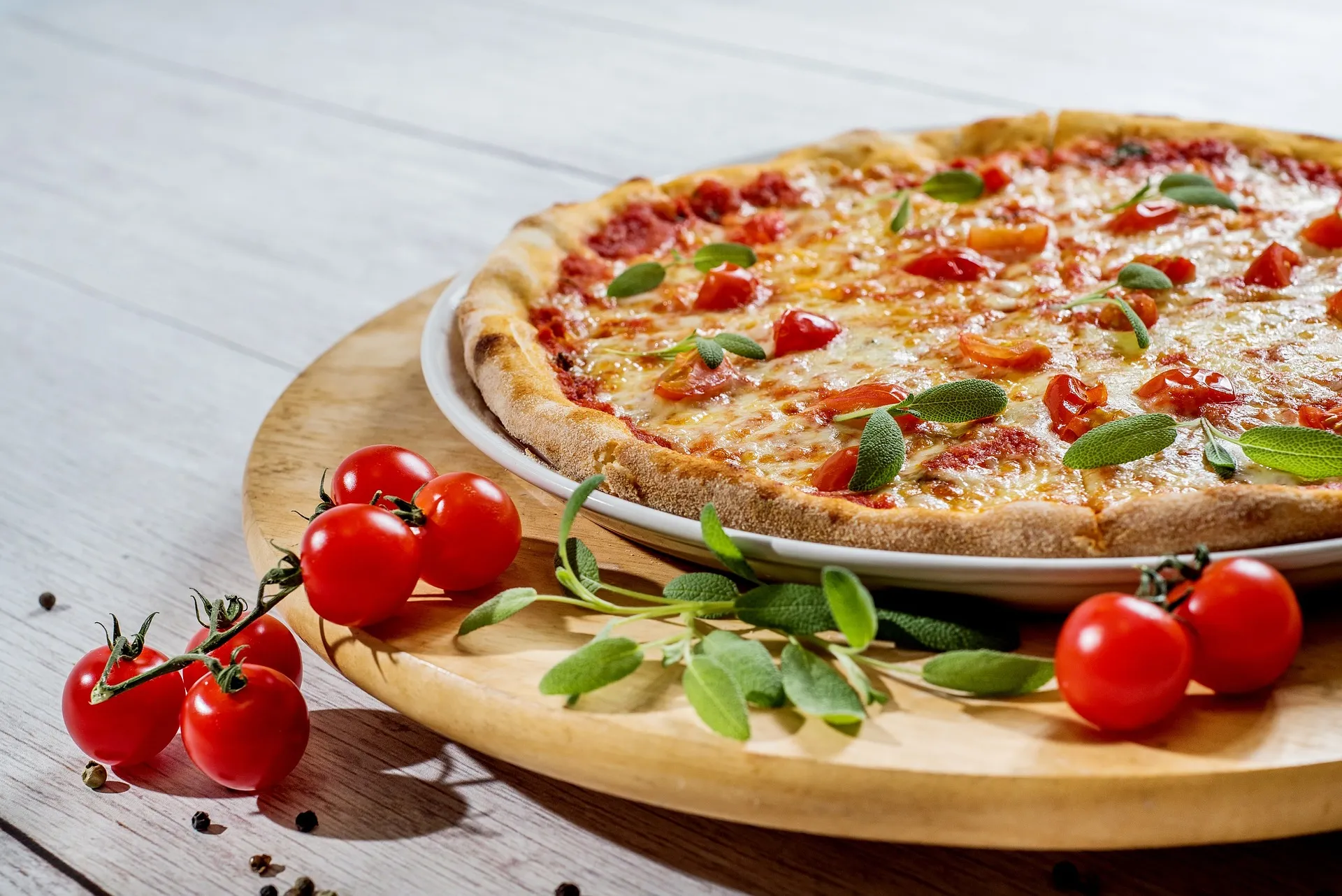 Famous Pizza Places in Iowa: A Guide to Iowa City Pizza