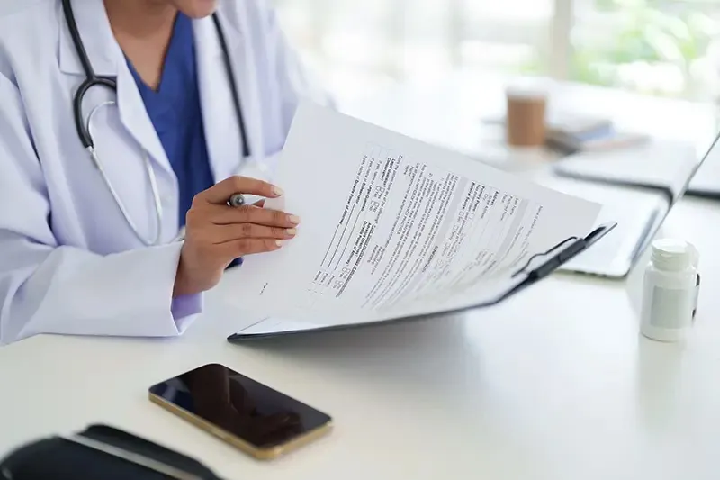 Human-in-the-Loop AI for Medical Transcription: Balancing Speed and Accuracy