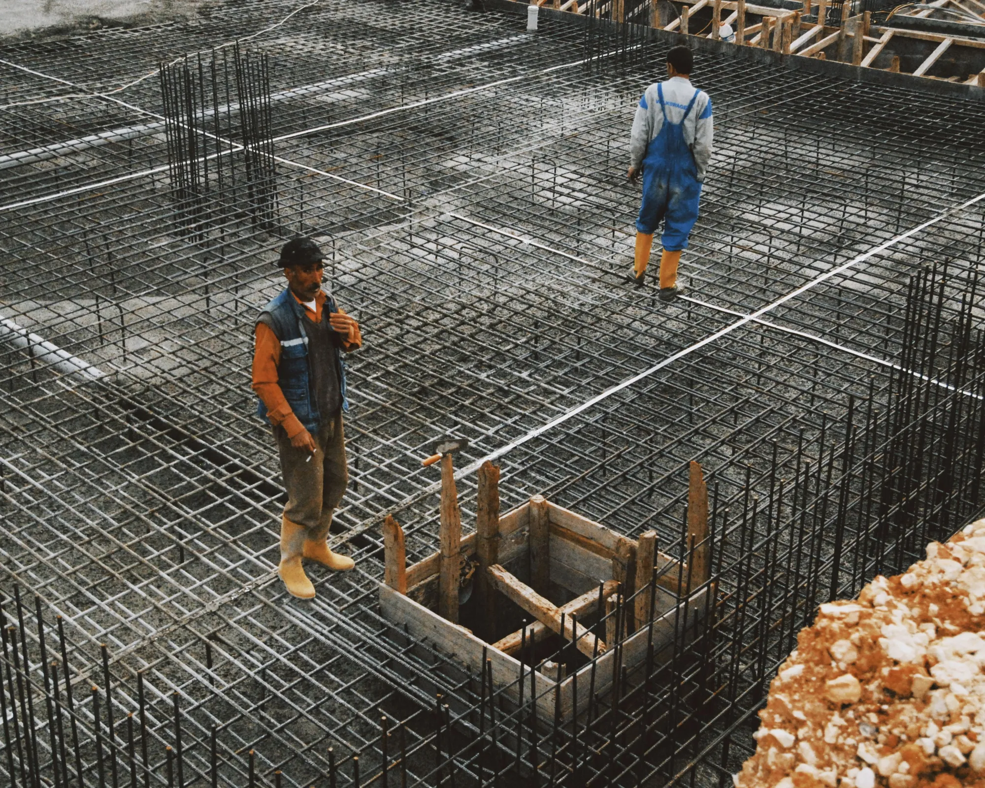 Signs Your Home's Foundation Needs Repair Before Winter Sets In