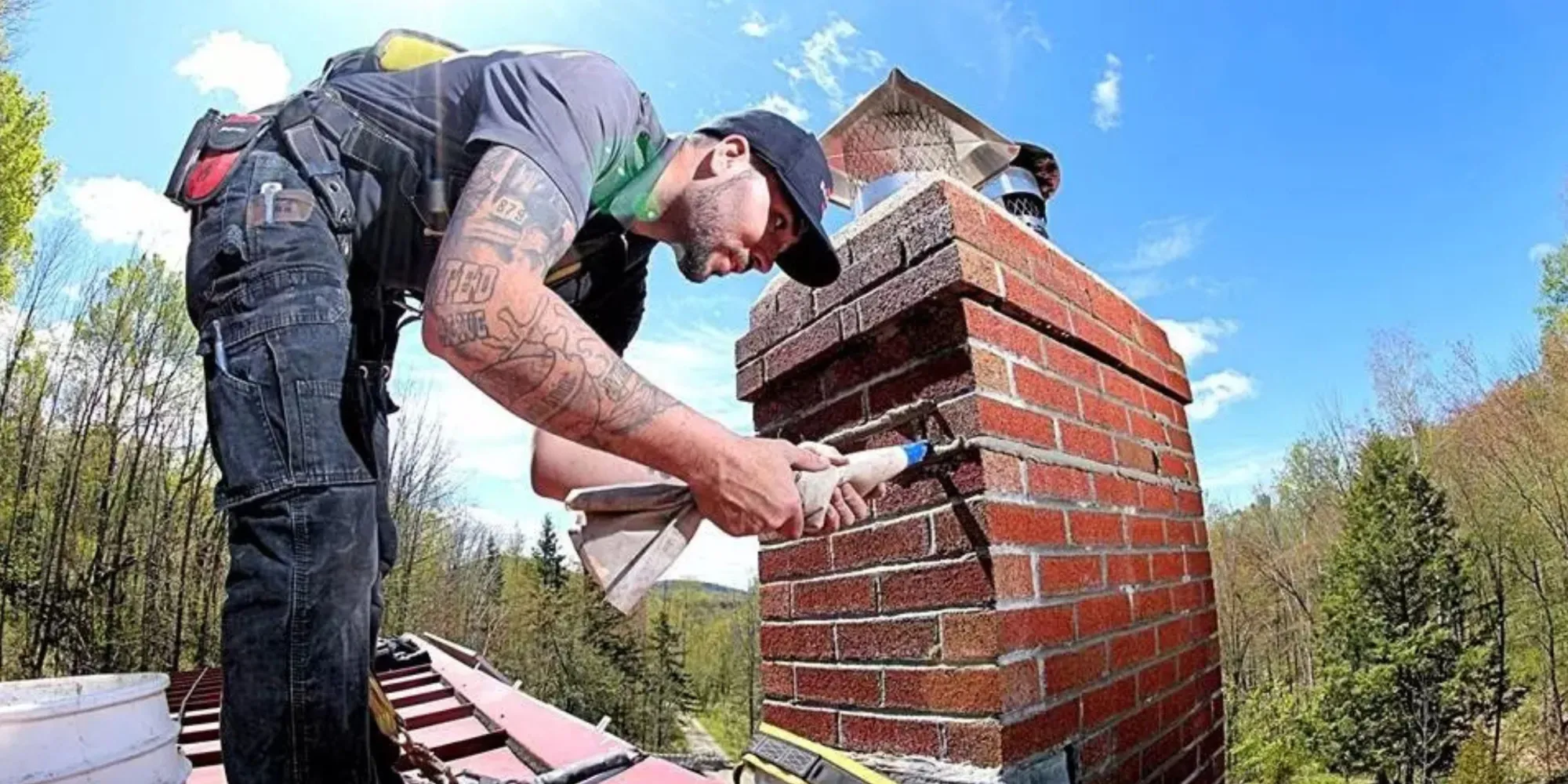 What Does a Complete Chimney Repair and Cleaning Service Include?