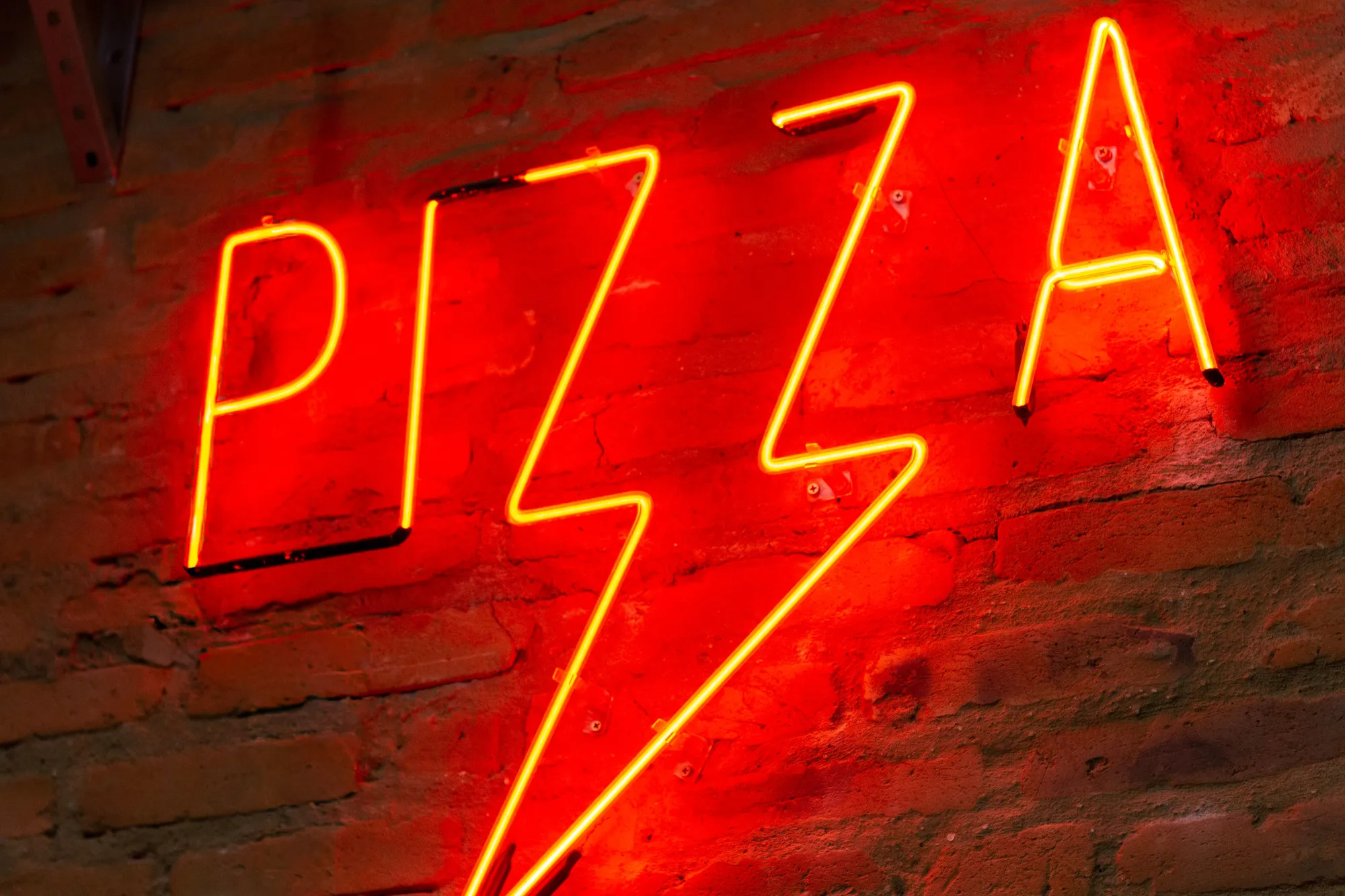 LED Signs for Business in Tampa, FL to Attract More Customer Attention
