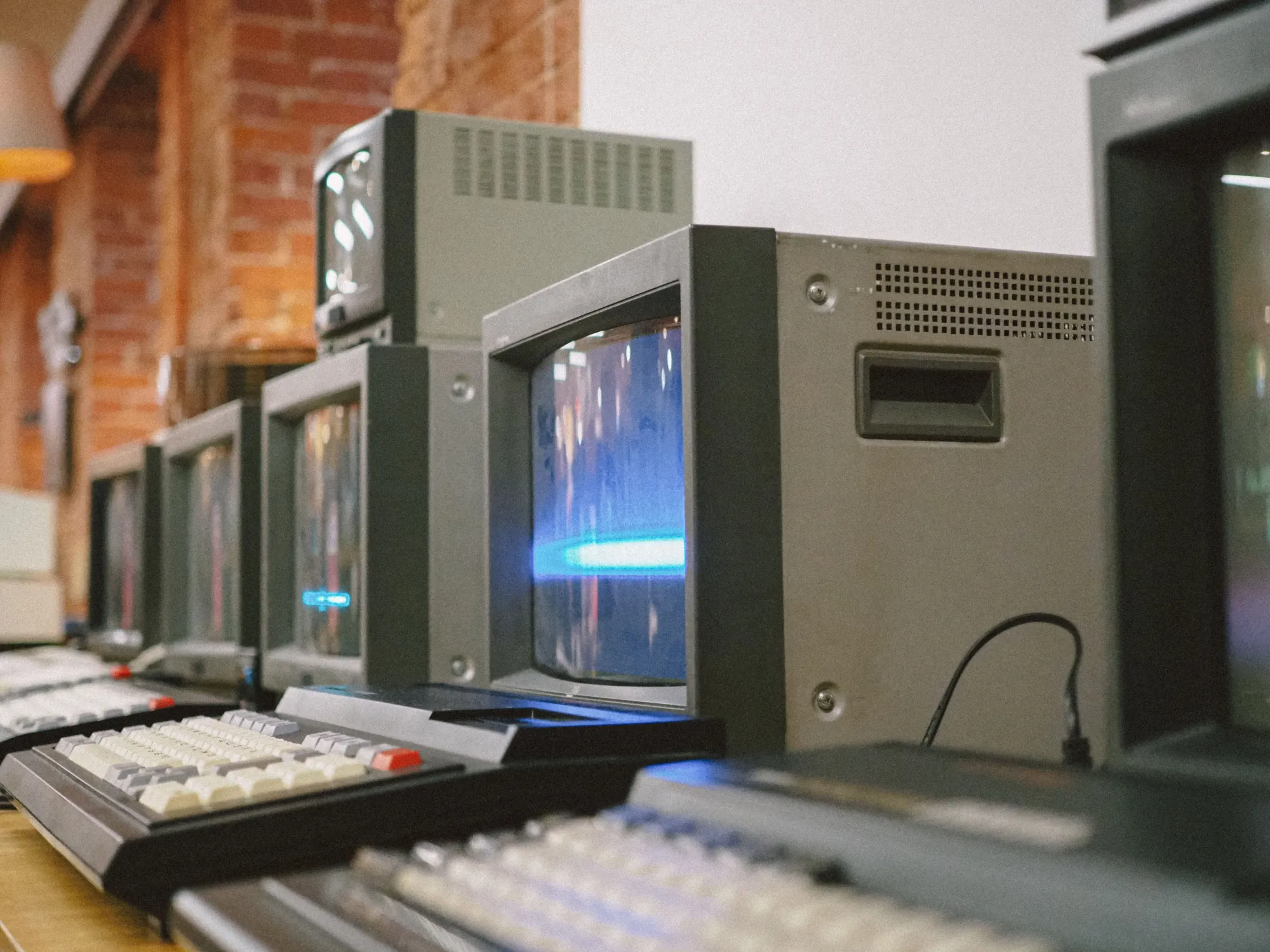 Legacy Modernization: A Practical Guide That Avoids the Big-Bang Trap