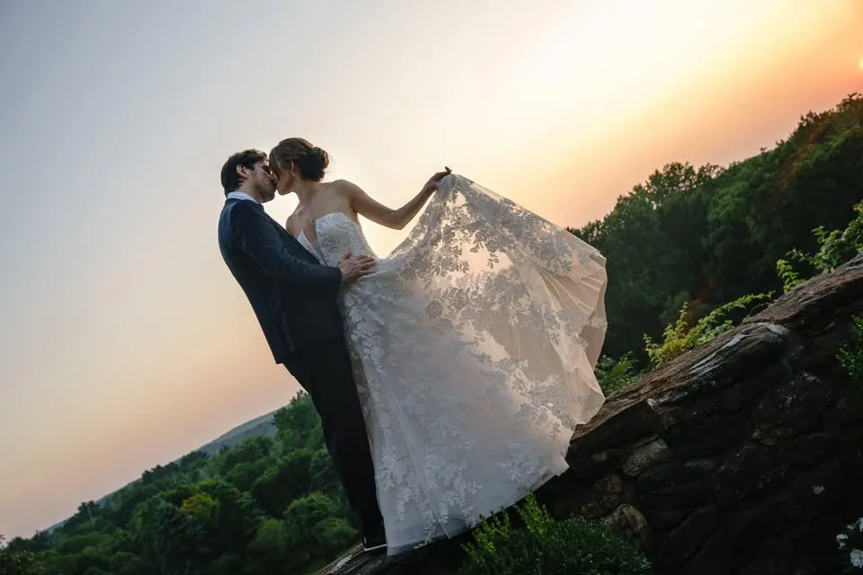 How Can Wedding Photography Preserve the Moments You Never Want to Forget?