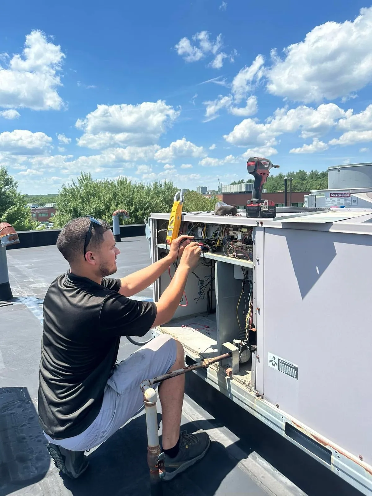 HVAC Companies Near Me: What to Check Before Booking Local HVAC Service