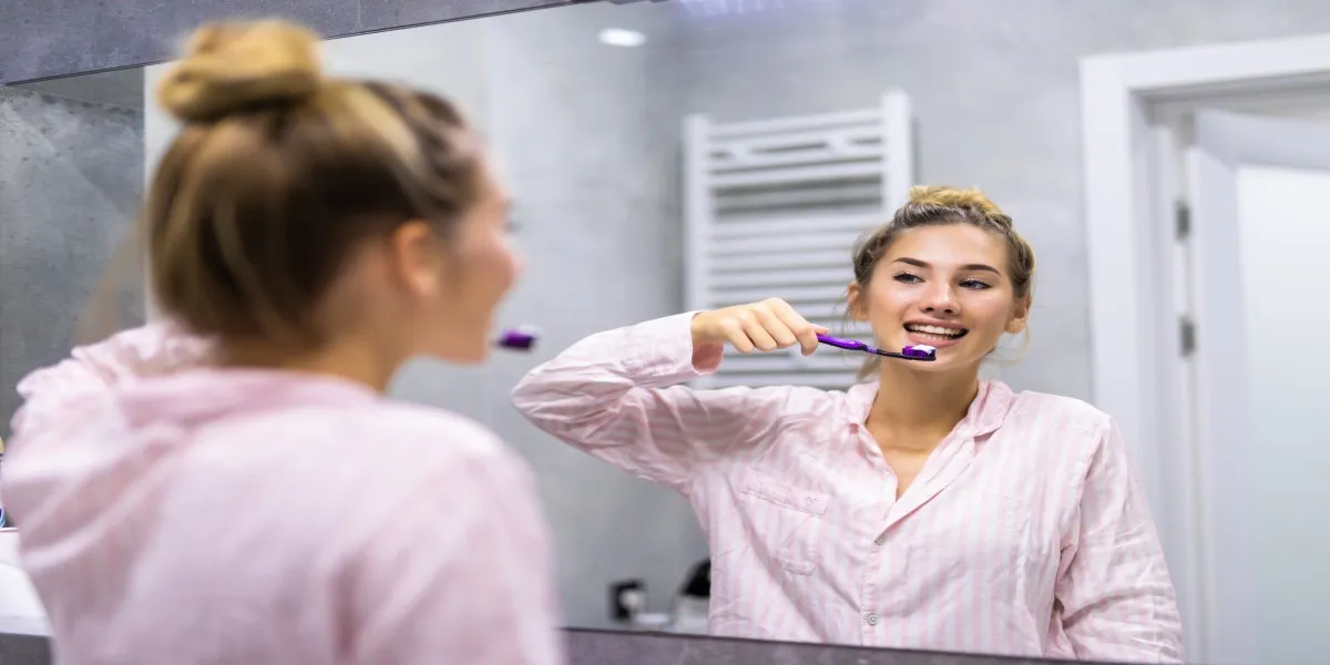 How to Handle a Dental Emergency Before You Reach the Dentist