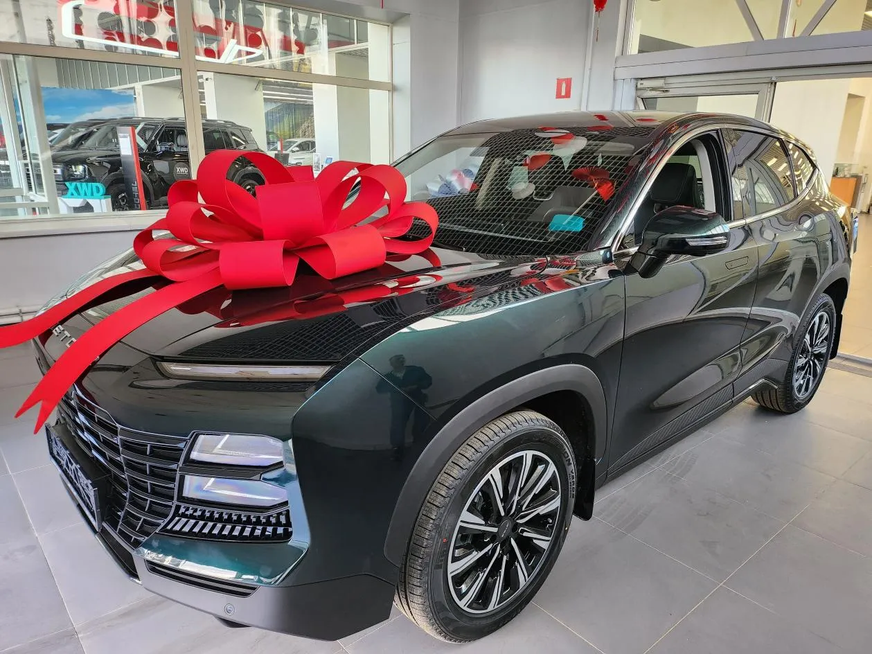 How Auto Dealerships Can Win Local Attention Through Golf Tournament Sponsorships