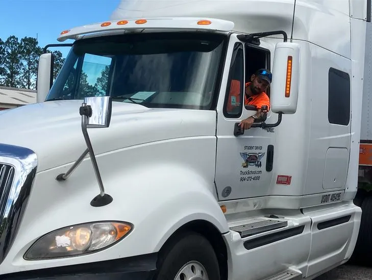Why Experienced Truck Drivers May Benefit From CDL Refresher Training