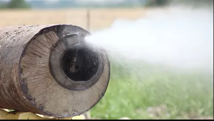 Precision on site with a portable water jet