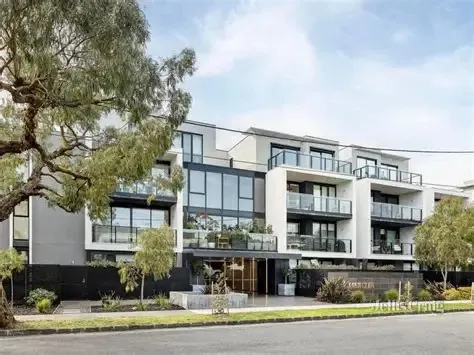 Carnegie's Apartment Market: What Buyers Need to Know About the Coming Supply Wave