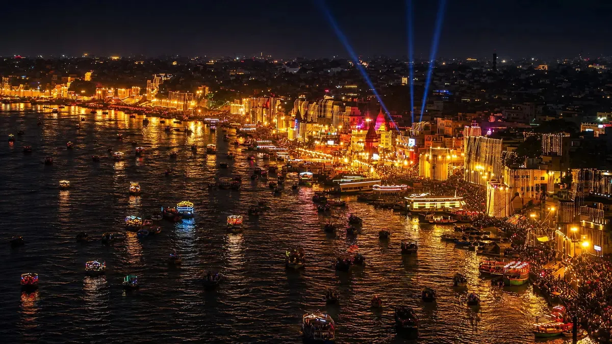 Dev Deepawali 2026: When Varanasi Becomes a River of Light