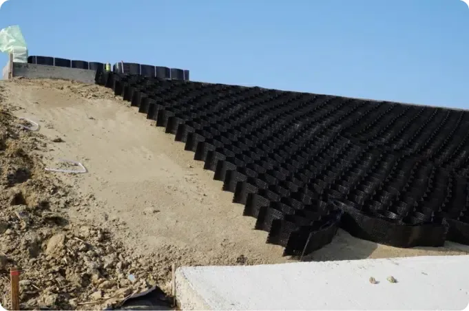 How Geocell Helps Construction Sites Manage Erosion and Runoff
