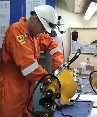 Mastering Advanced Technical Skills Through a Professional ScubaPro Technician Course