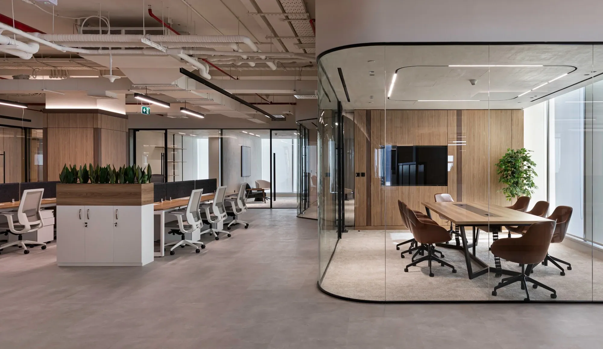 Office Interior Design Dubai Trends Worth Trying in 2026