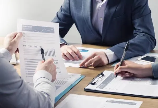 Financial Services in Dubai: Five Credibility Checks Before You Commit