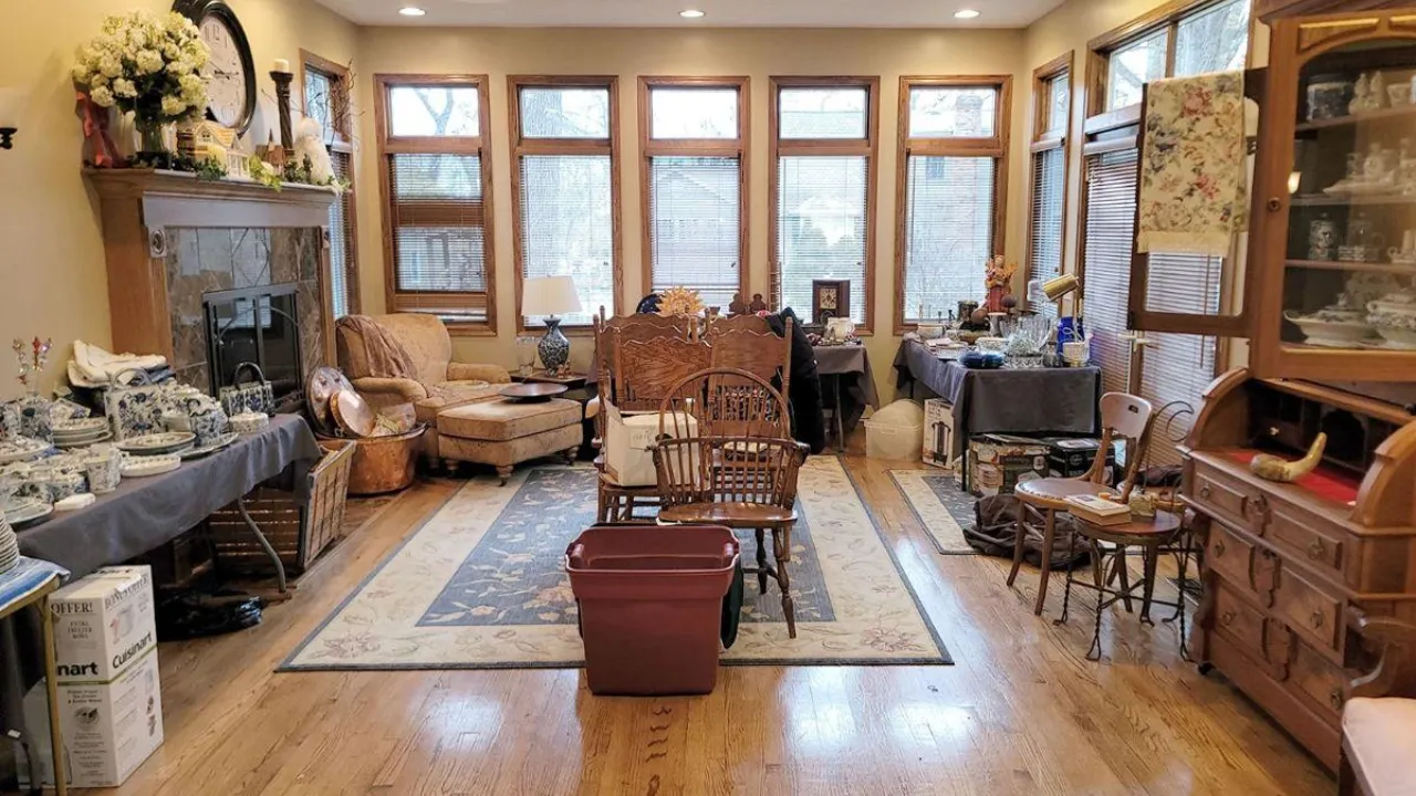 How Estate Sales in Los Angeles Work for Families