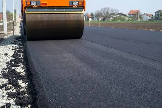 Asphalt Repair in Deerfield, NH: How to Address Cracks and Potholes Before They Spread