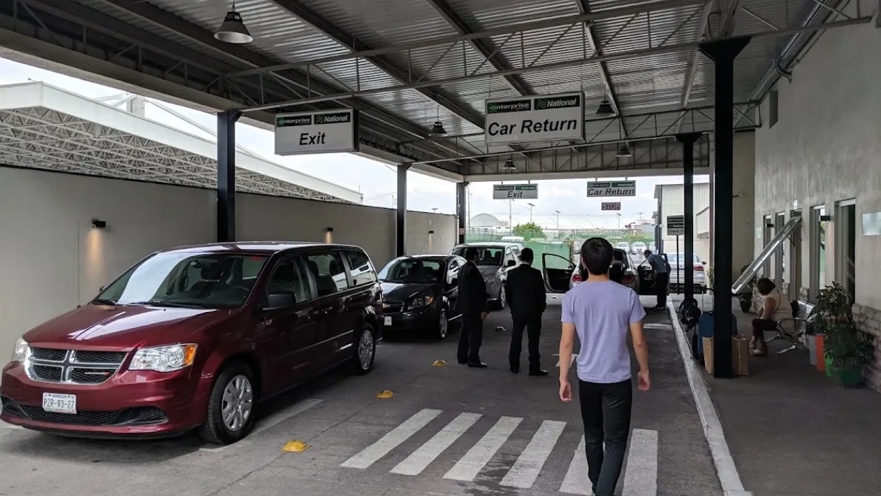 National Car Rental Denver Airport: Managing Booking Changes