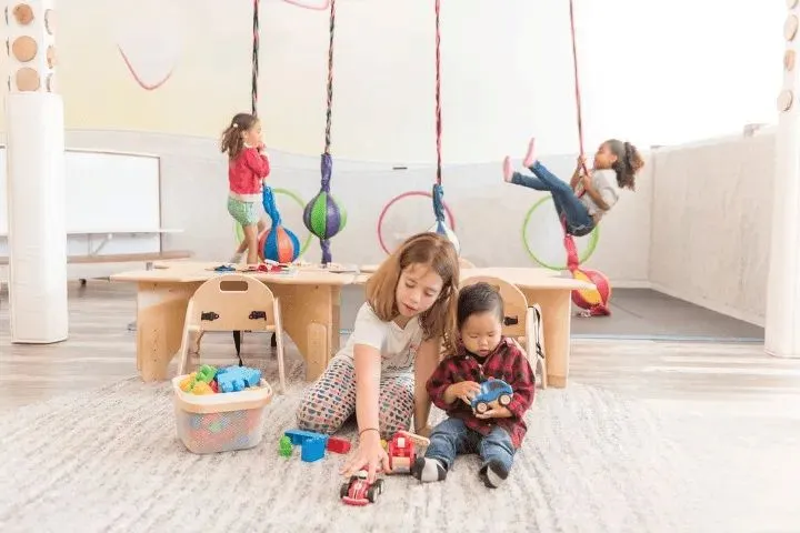 Daycare in Sherman Oaks: Choosing the Right Environment for Your Child’s Early Learning