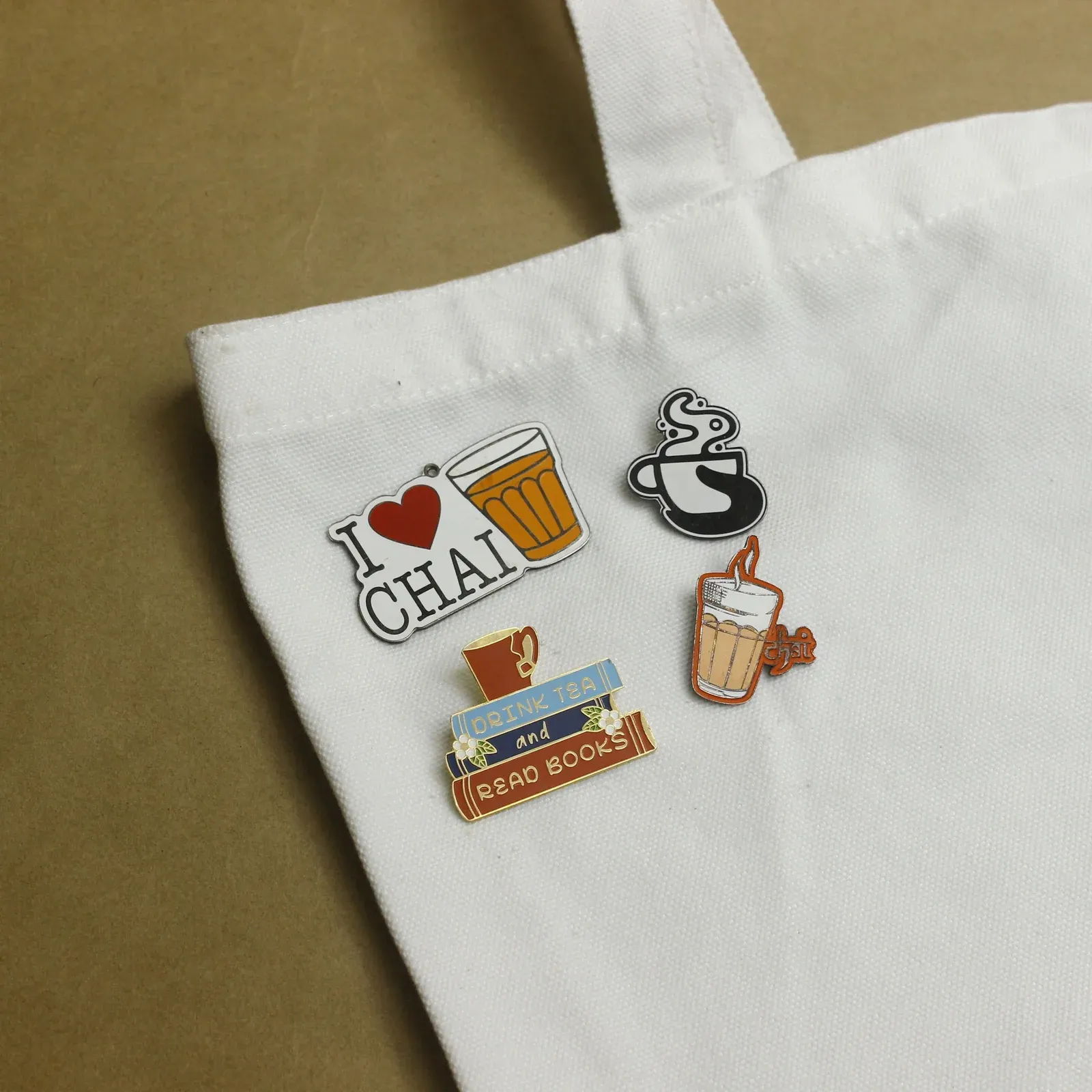 Flag Lapel Pins as Gifts: A Guide to Business Etiquette, Protocol and Thoughtful Giving