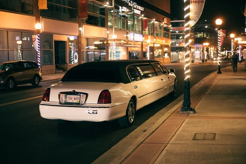 When to hire a limousine? Eight special events!