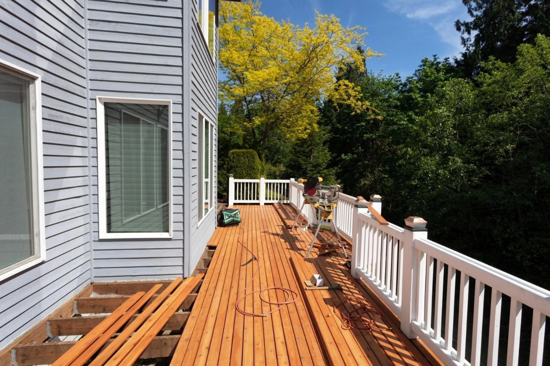 GRESHAM DECK AND FENCE