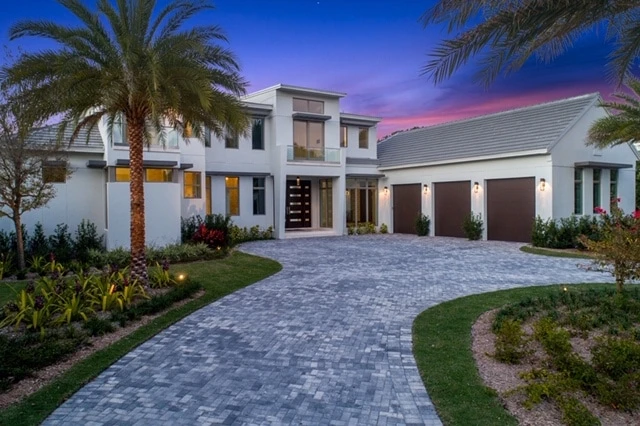 Why Hire Stucco Inspector Before Buying A House?