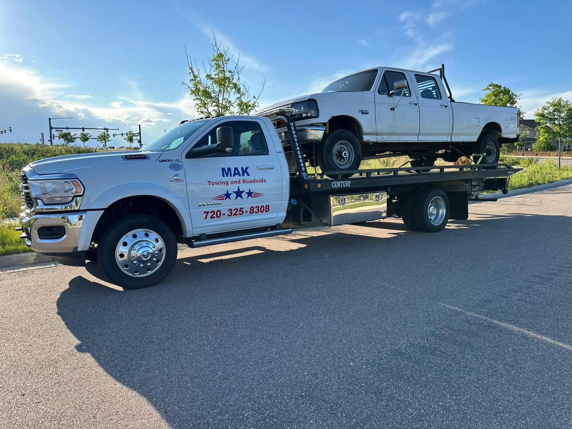 Towing Services Near Aurora, CO: MAK Towing and Roadside Assistance