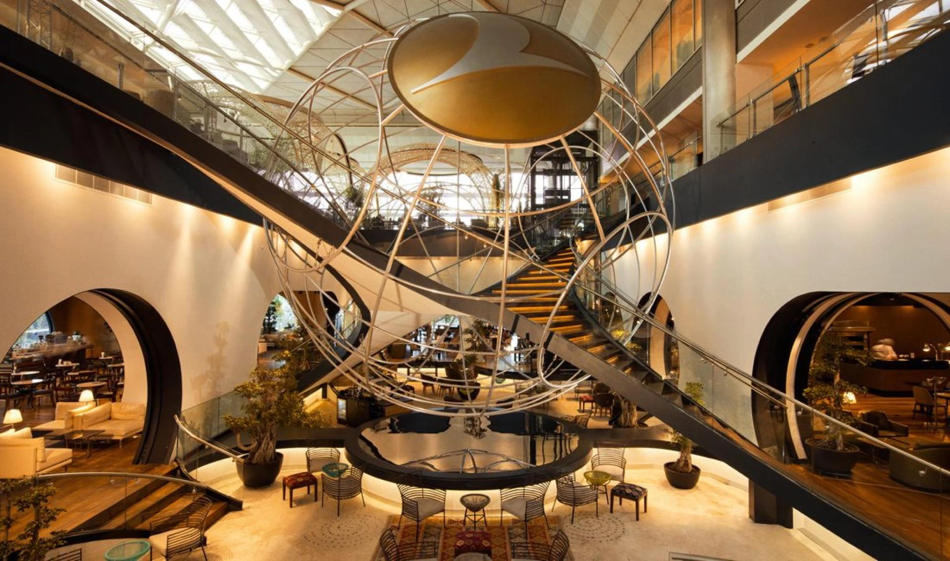 İstanbul Havalimanı Lounge: Rahatlık ve Lüksün Buluştuğu Nokta