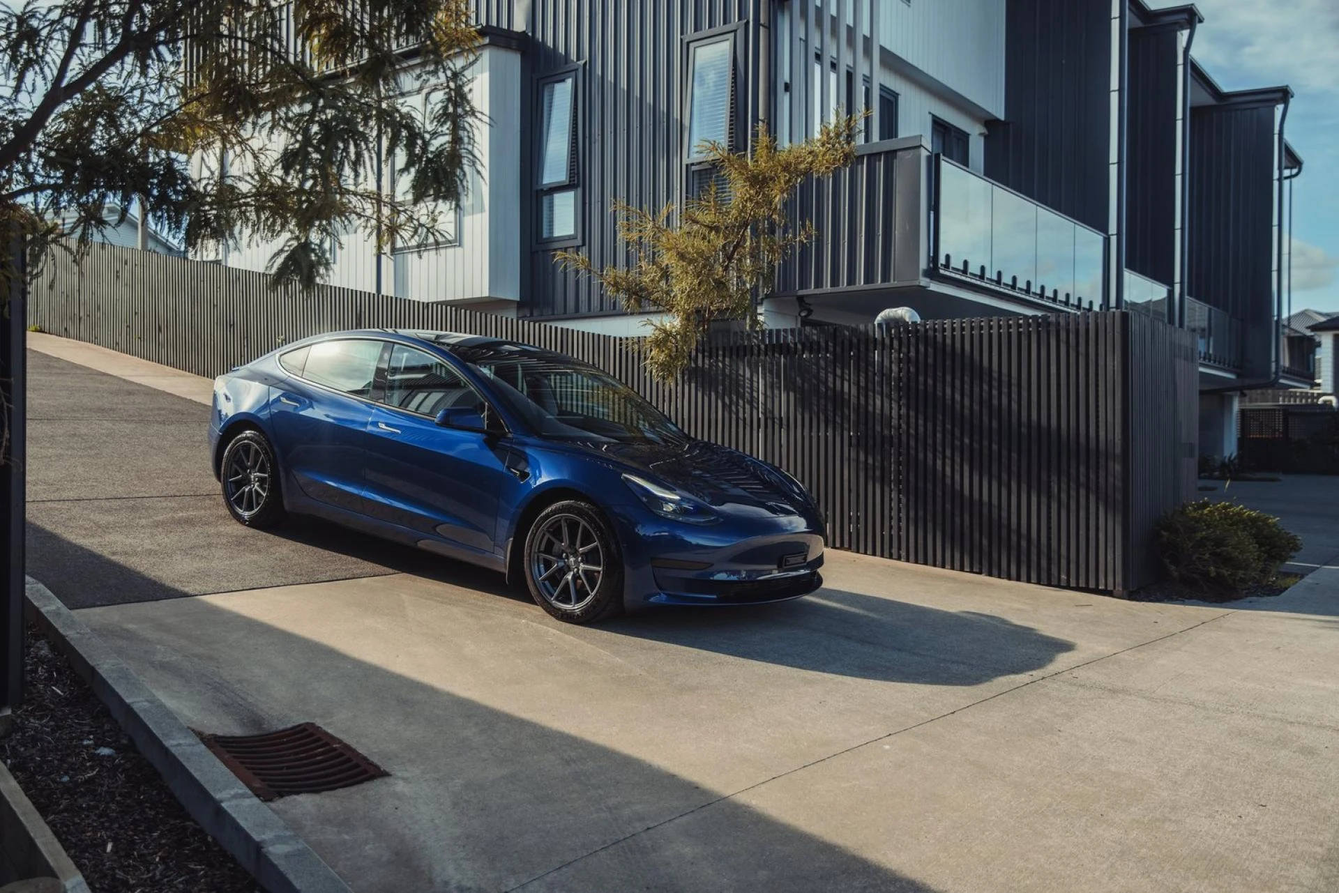 Window Tints: Style, Comfort, and Privacy for Your Vehicle