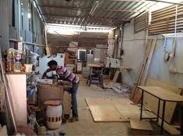 Who is the best company to find an expert carpenter near me?