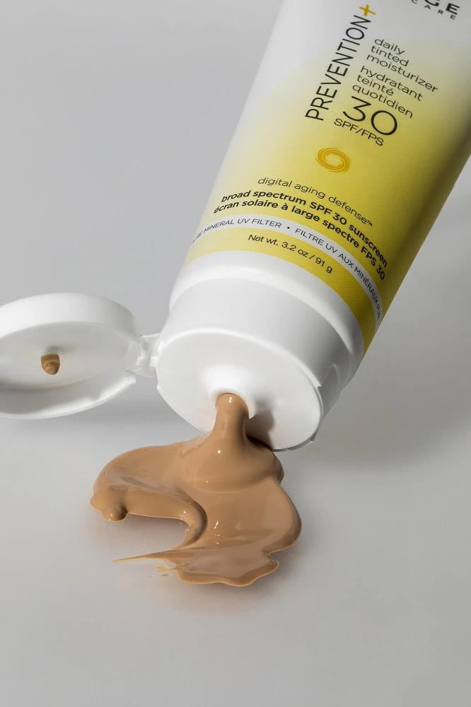 4 Reasons You Need Vitamin C in Your Skincare