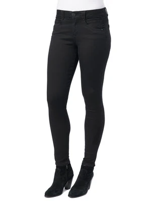 How to Style Your Jeans As You Welcome the Spring Season