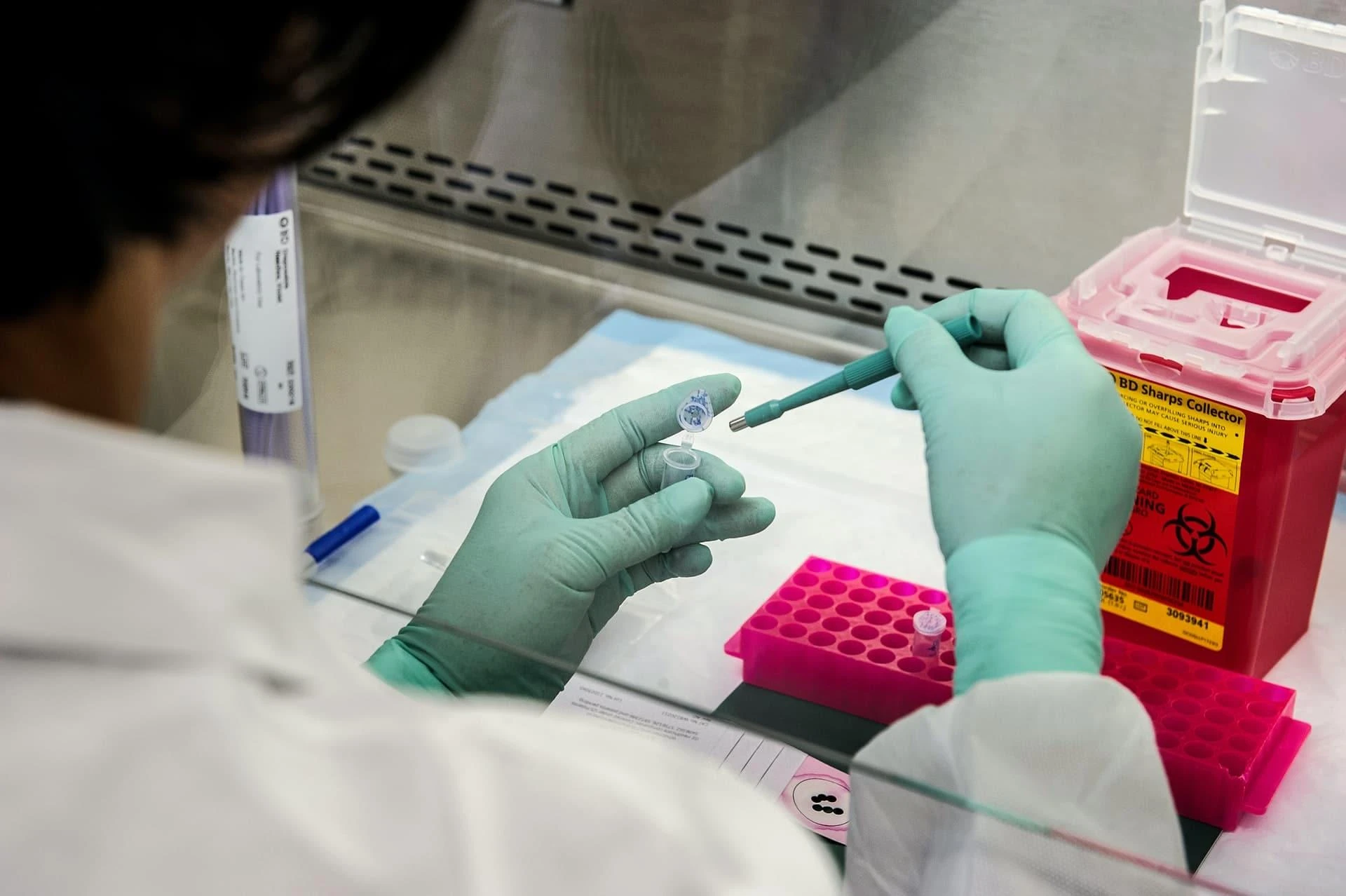 7 Essential Equipment Every Laboratory Must Have