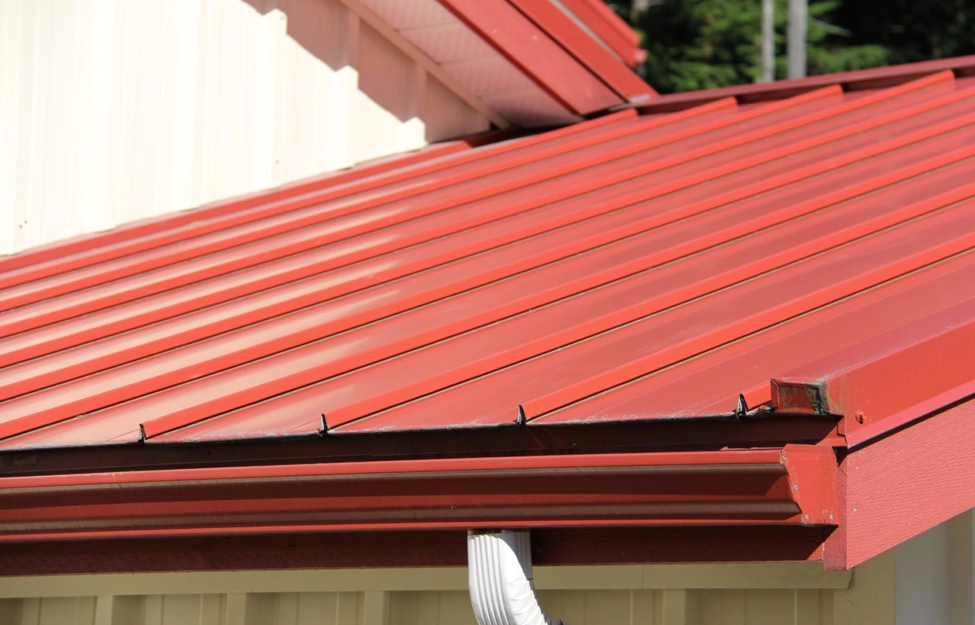 The Process Of Metal Roof Restoration
