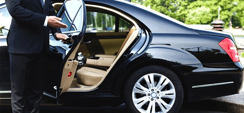 Elevating Travel in Melbourne The Exquisite World of Chauffeur Melbourne Services
