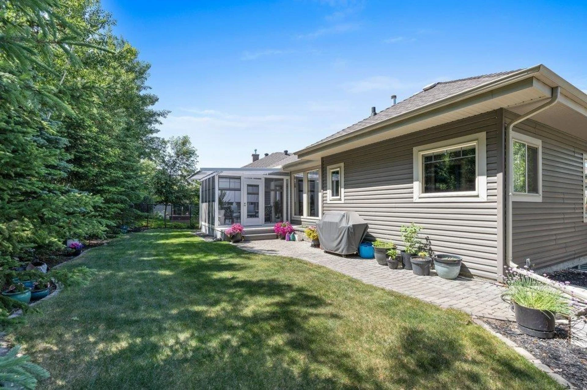 Lacombe Park St Albert Homes For Sale