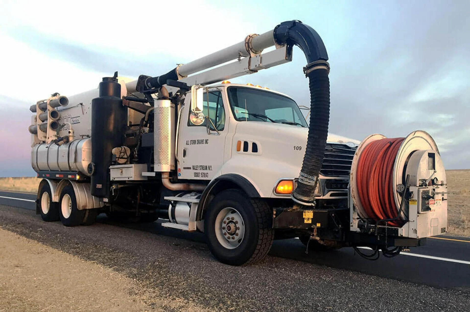 Sustainable Solutions: The Present and Future of the Vacuum Truck Industry