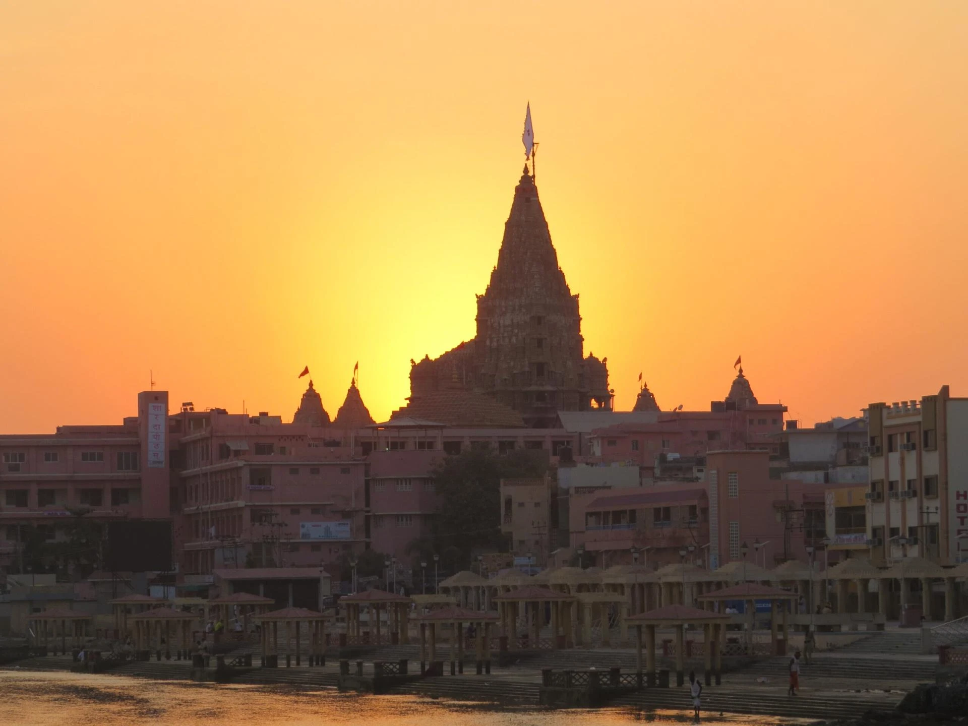 Why You Should Visit Dwarka: A Simple Guide