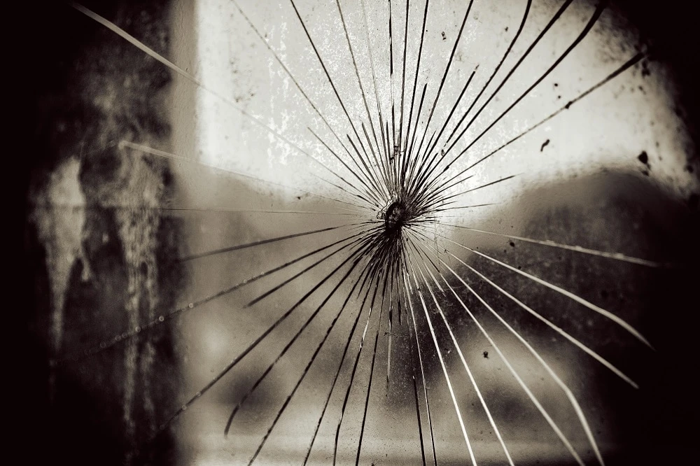 Reasons Why It's Important to Repair Cracked Glass Windows