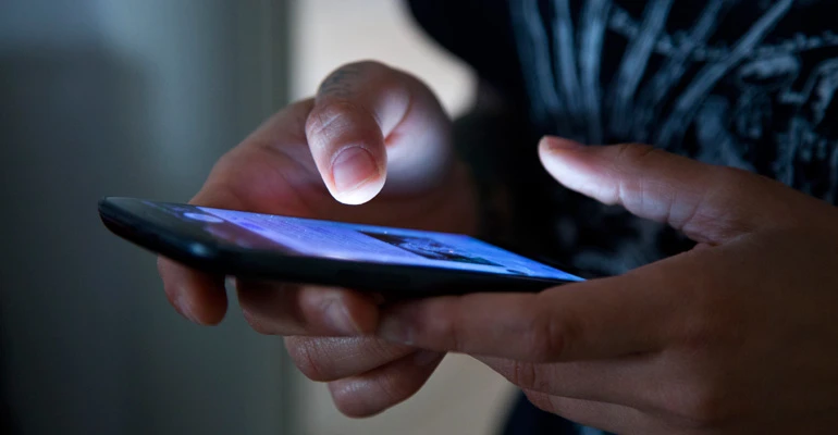 How to Spy on a Cell Phone