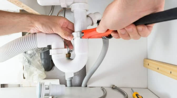 Why Hire a Professional Plumber in Mississauga?